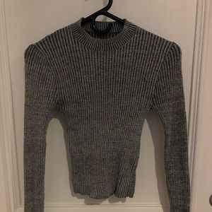 Cropped sweater shirt